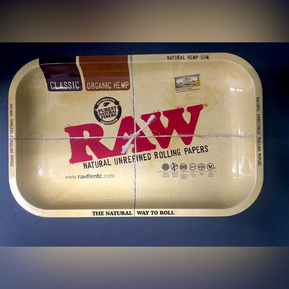 Raw organic hemp rolling tray